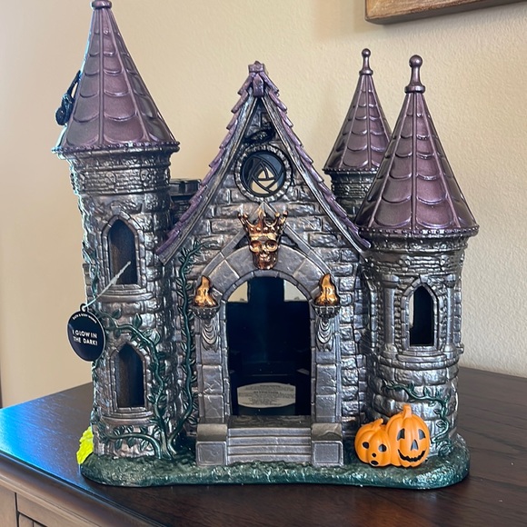 BRAND NEW 2023 Bath & Body Works Halloween Luminary - SOLD OUT - Picture 2 of 9